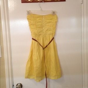 🚫SOLD in bundle 🚫Cute yellow dress ☀