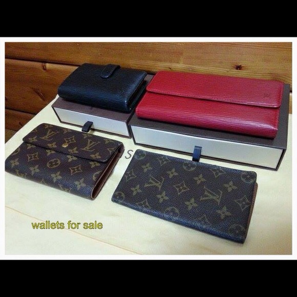 Used.all auth lv : 2 monos sold...