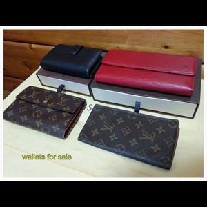 Used.all auth lv : 2 monos sold...