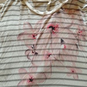 ❌❌ SOLD❌❌Lauren Conrad shirt