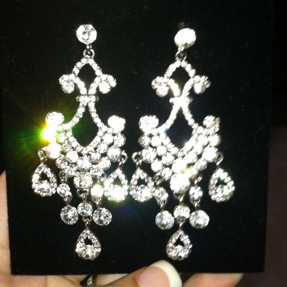 Vintage inspired chandelier earrings