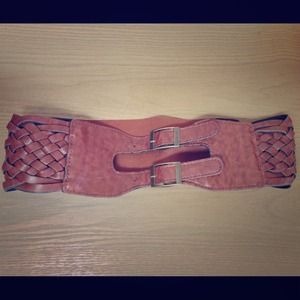 🔥REDUCED🔥High Waist Belt!!👌🔥