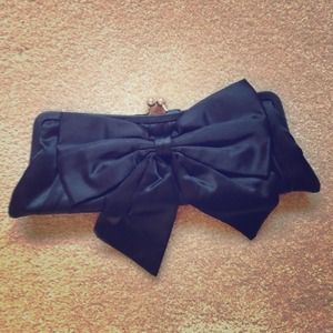 Black Bow Clutch