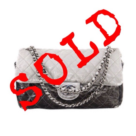 CHANEL 100% authentic Patent Bag