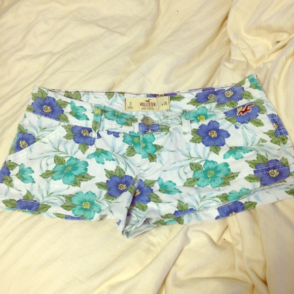 Floral Hollister shorts