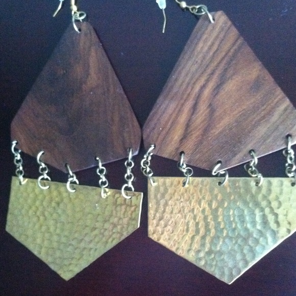 Wood/Gold earrings