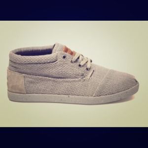 TOMS Grey Basket Weave Botas