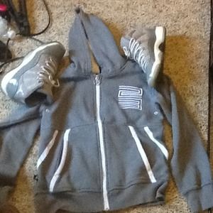 Retro 11 sweatshirt