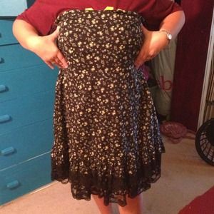 On hold for leashie v!