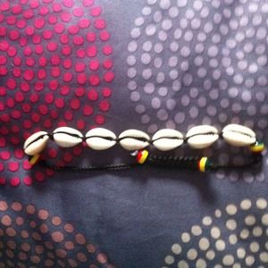 Cute shell ankle/wrist bracelet