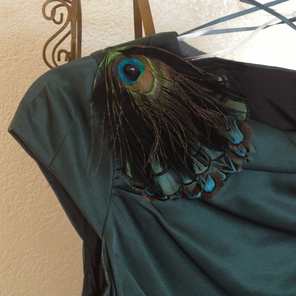 green silk dress w/ feather detail - Picture 4 of 4