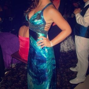 Beautiful Cache prom / evening dress