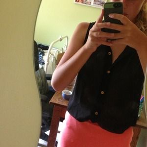 Cute button up tanktop