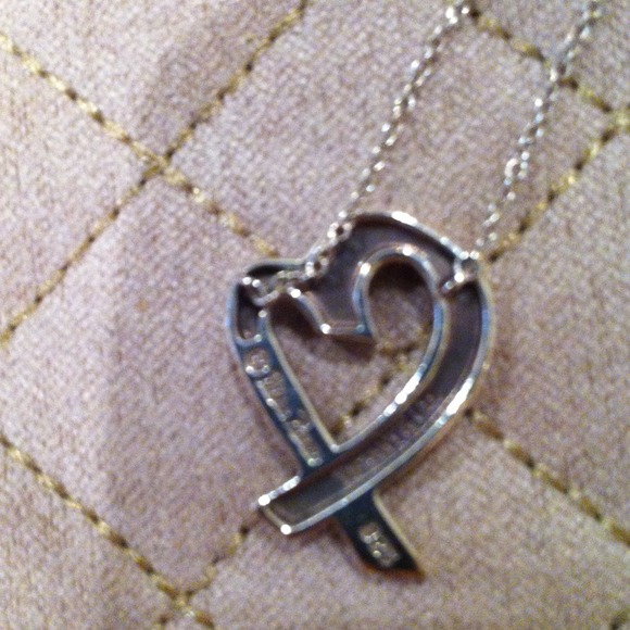 Tiffany & Co Paloma Picasso Loving Heart Necklace - Picture 3 of 3