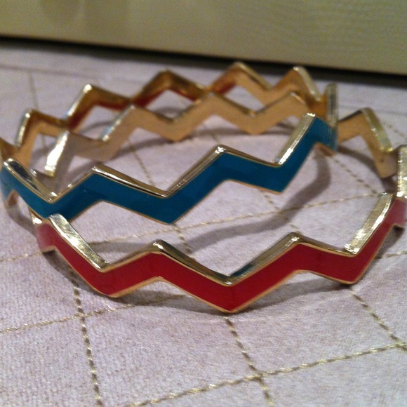 Turquoise and Orange Chevron bangles - Picture 2 of 3