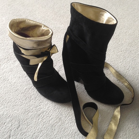 Marc Jacobs suede black Nap. Gold booties - Picture 3 of 4