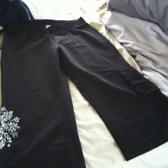 🚫donated🚫 - Picture 3 of 3