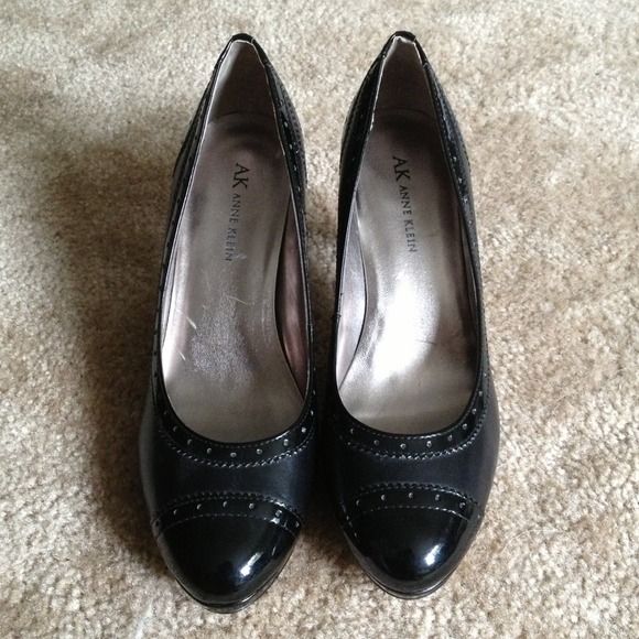 Anne Klein Dress Heels
