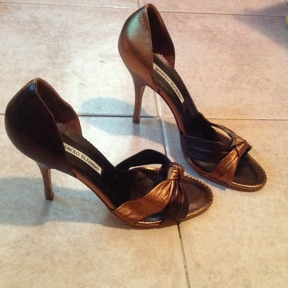 Manolo Blahnik Brown & Bronze D'Orsay Pumps Sz 40