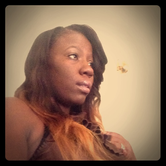 I'm lookin for make up bags and cases  Dior Chanel