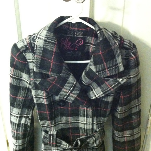 Great supper heavy and warm pea coat! - Picture 2 of 3