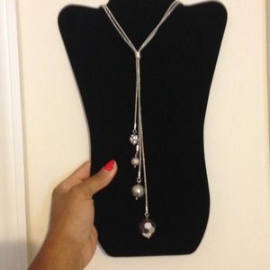 ❤Lia Sophia❤Sliver necklace with beautiful beads
