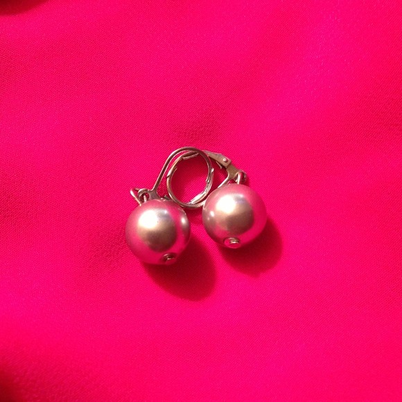 Pearl earrings