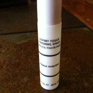 Merle Norman Finishing Spray