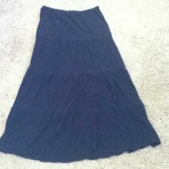 TRADED 🎈A black maxi skirt