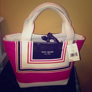 🚫sold🚫Authentic Kate spade bucket bag