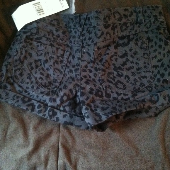 Shorts! - Picture 3 of 3