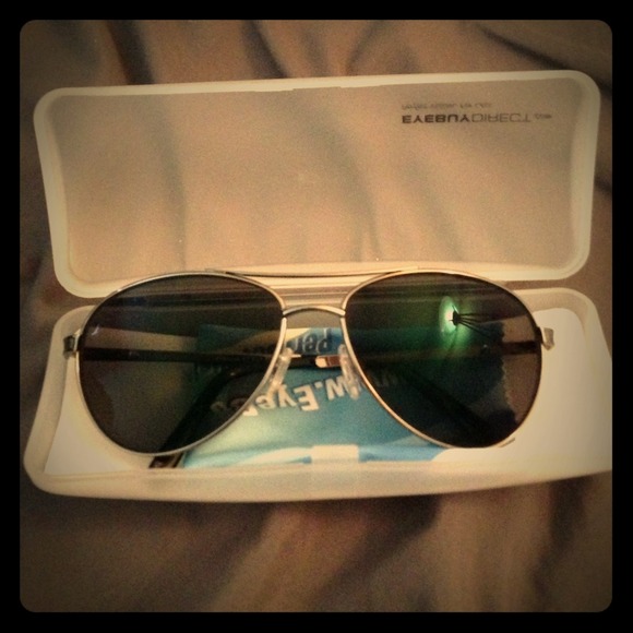Polarized prescription aviator sunglasses