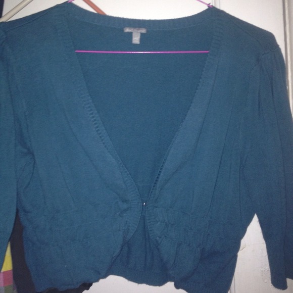 Cute forest green cardigan