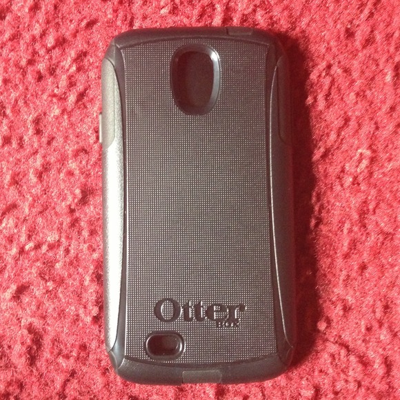 Samsung Galaxy S4 Otterbox - Picture 2 of 3