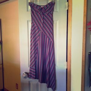 JLo Strapless form fitting dress