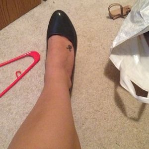 Silver leather pumps