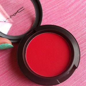 M.A.C Apple red blush (Pro color)✨authentic MAC✨