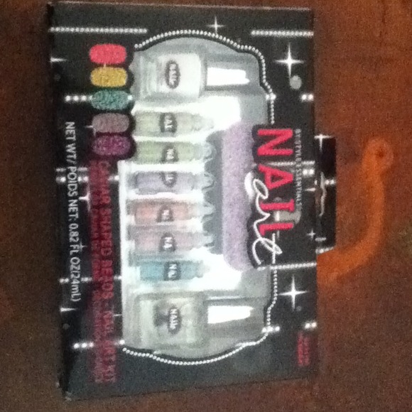 Nail art