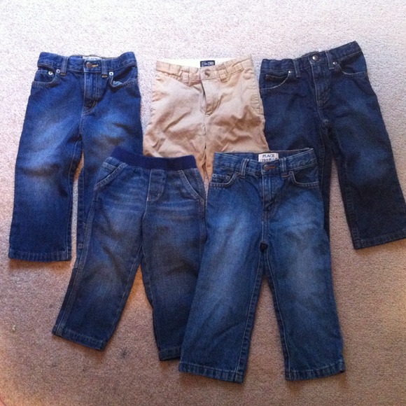 5 pair of 24 month old pants.