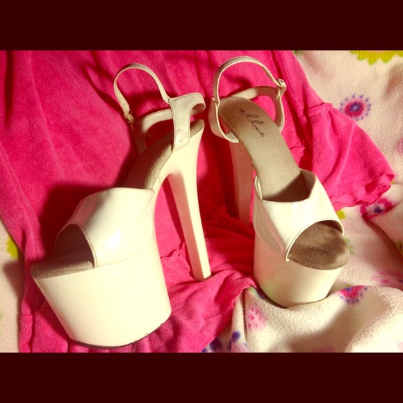 White Platform Like New Dancer Heels