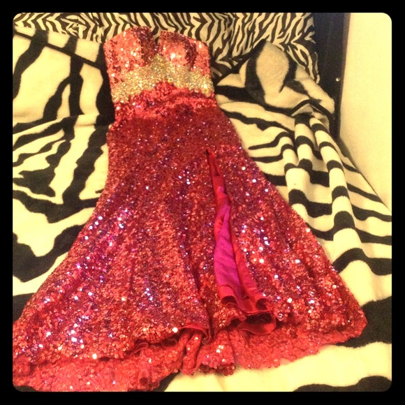 Glam dress