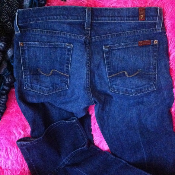 Seven jeans. Perfect pair, softness and fade.