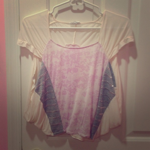 NOT FOR SALE, my newest free people top! 😍💕