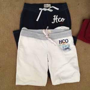 Hollister Sweat Pair !!price reduced!