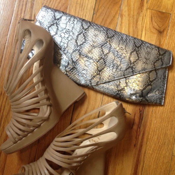 none Clutches & Wallets - Snake Skin Envelope Clutch