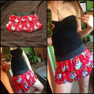 Bundled! Red Floral Bubble Skirt