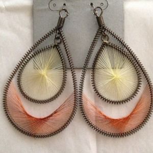 FREE! W/ $50 purchase Gorgeous