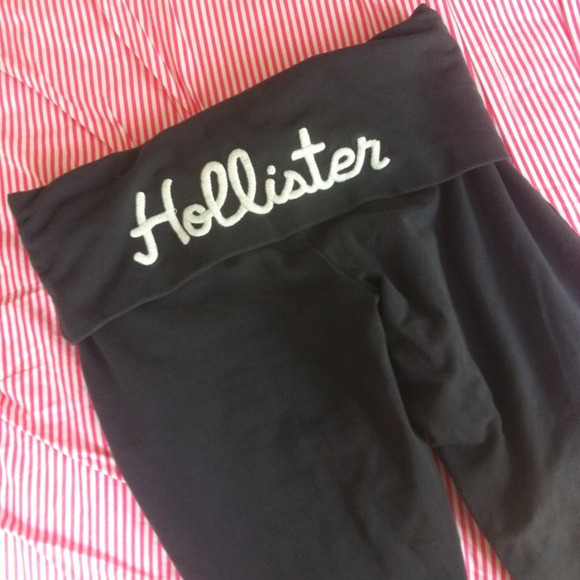 TRADING❤Hollister Yoga Pants - Picture 2 of 4