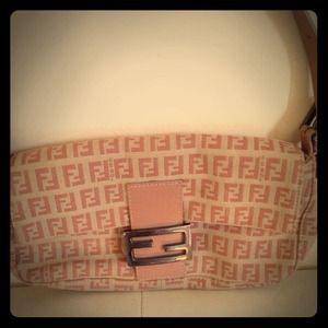 Fendi purse