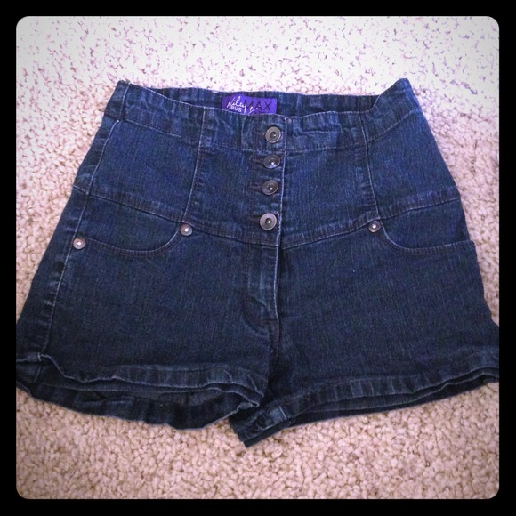 Miley Cyrus max azria high waisted shorts
